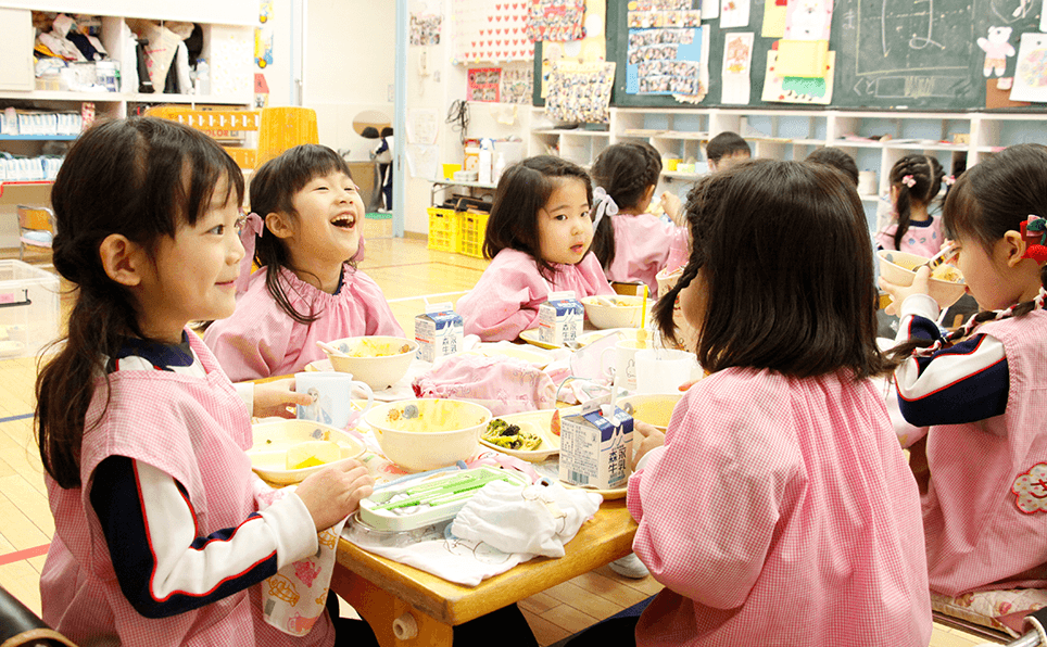 給食