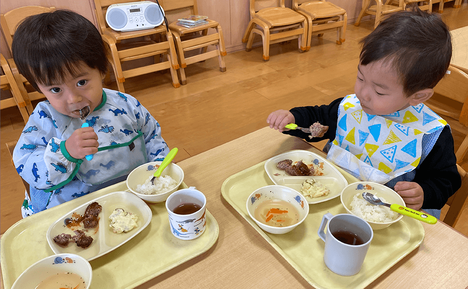 給食
